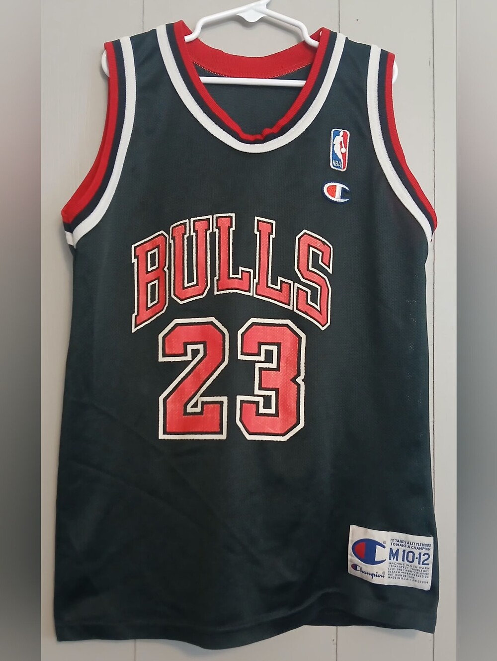 Champion Jordan Vintage Kids Size 10-12  Jersey
